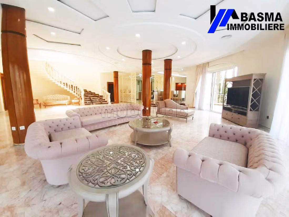 Une villa luxueuse à vendre